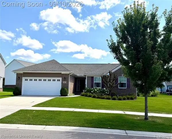 952 Preserve, White Lake, MI 48386