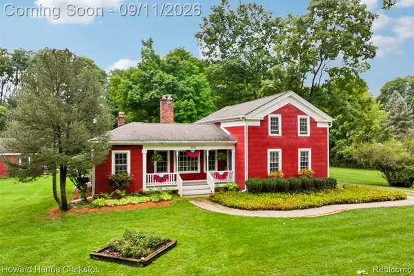 8301 Foster, Clarkston, MI 48346