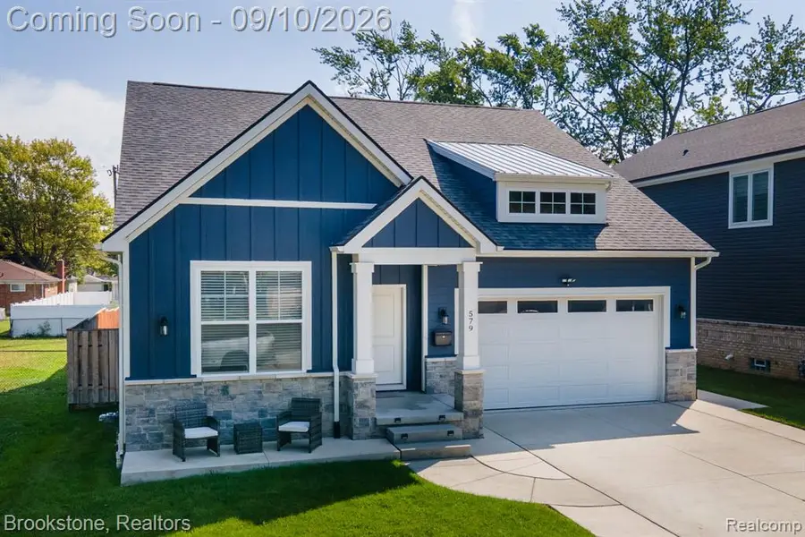 579 S Bywood, Clawson, MI 48017 - #2