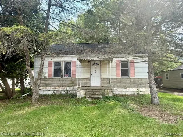 257 W State, Montrose, MI 48457