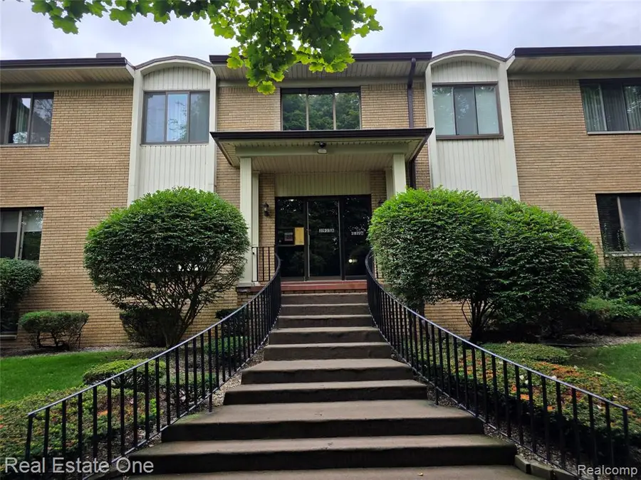 31935 W 14 Mile #120, Farmington, MI 48334 - #2