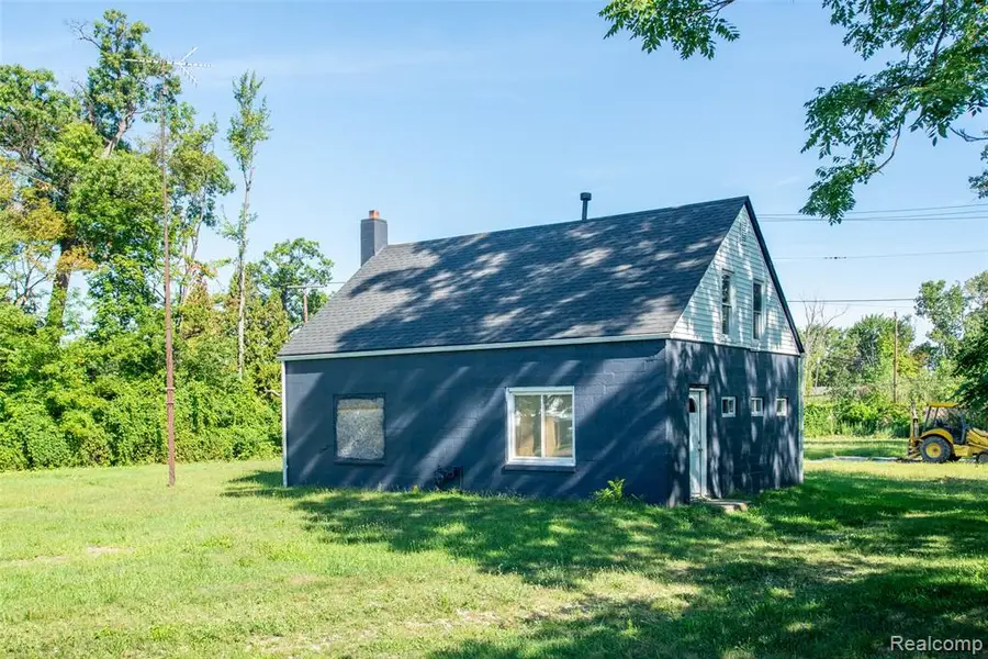 24078 Brest, Taylor, MI 48180 - #3