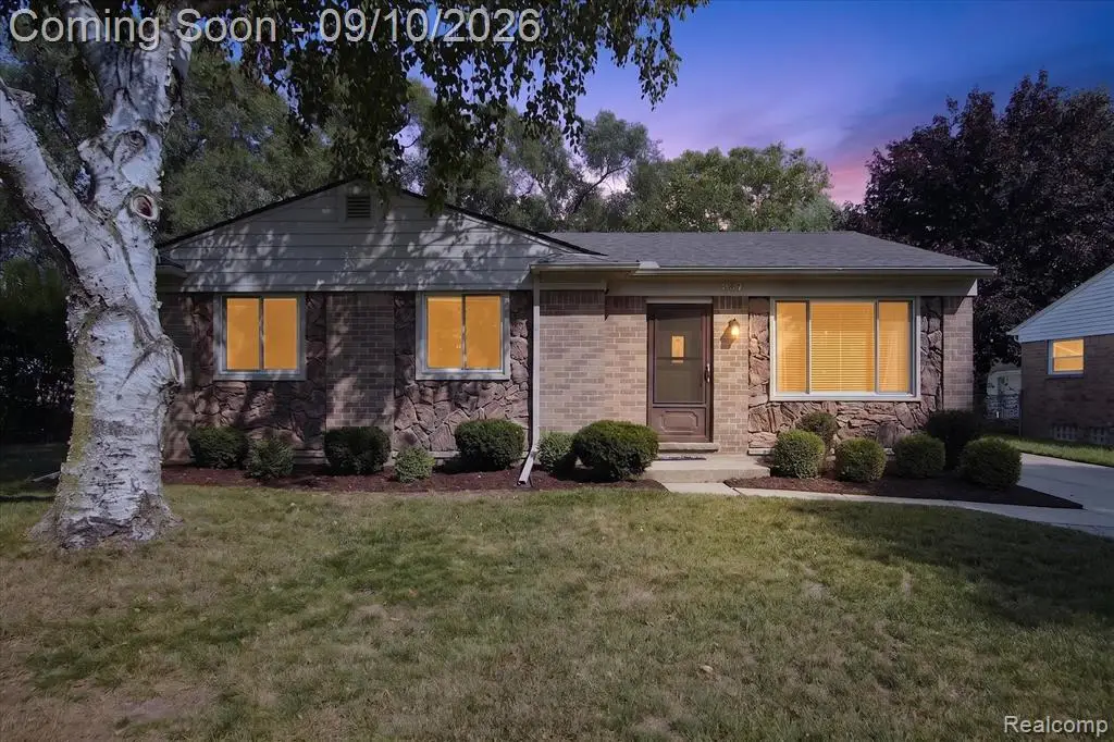 9627 Jackson, Van Buren Township, MI 48111 - #1