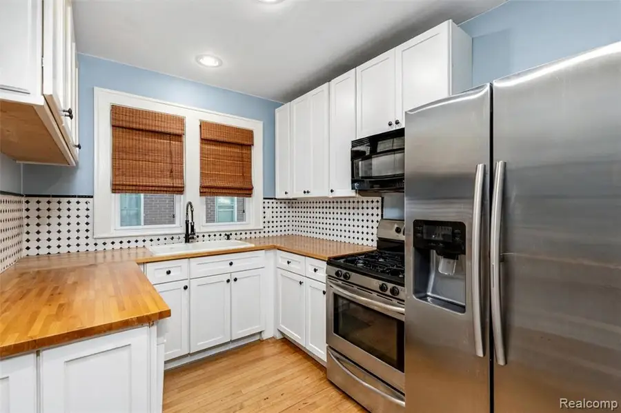 1007 E 6th, Royal Oak, MI 48067 - #2