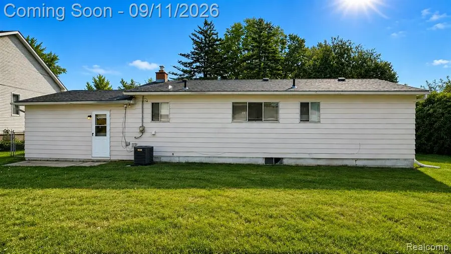 39483 Marne, Sterling Heights, MI 48313 - #3