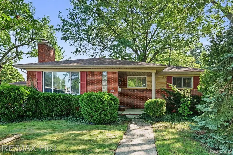 30640 Lorraine, Warren, MI 48093 - #2