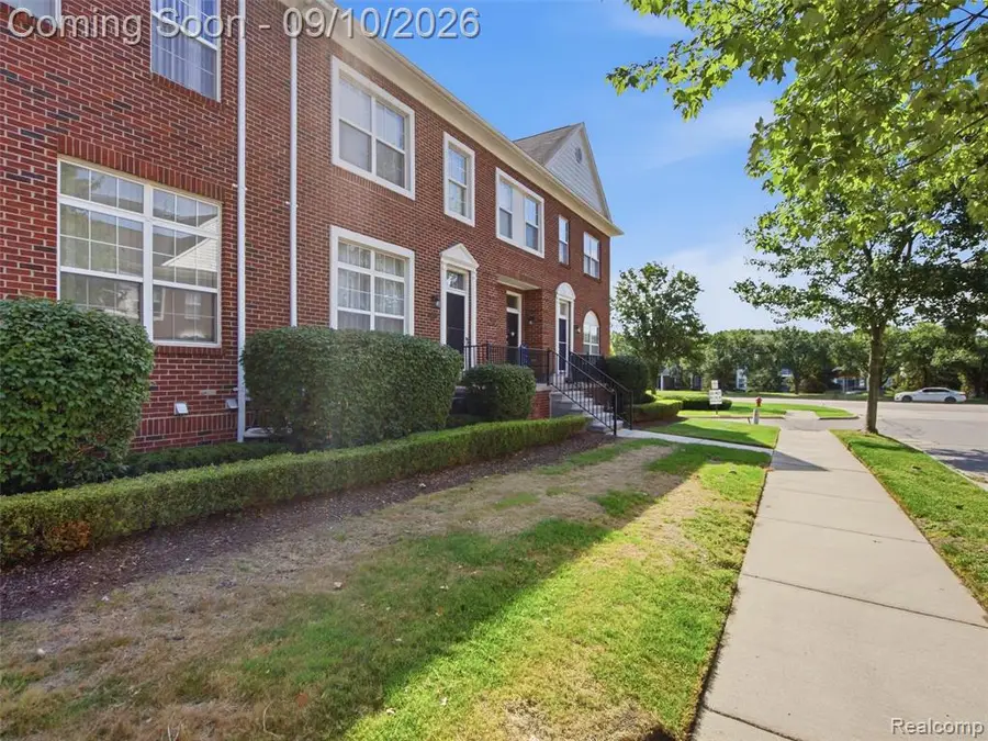 14579 Vauxhall, Sterling Heights, MI 48313 - #3