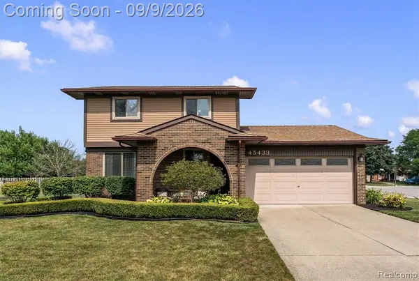 45433 Plum Grove, Macomb, MI 48044