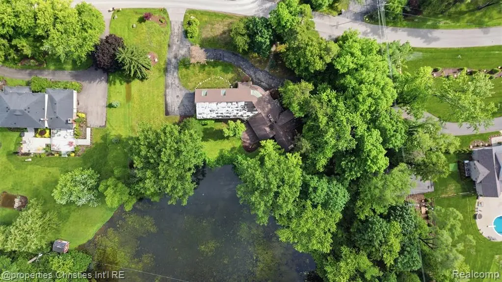 25310 Canterbury, Franklin, MI 48025 - #1