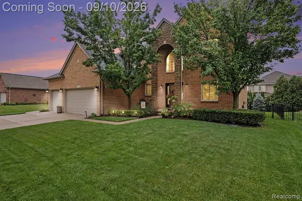 49756 Labaere, Macomb, MI 48044