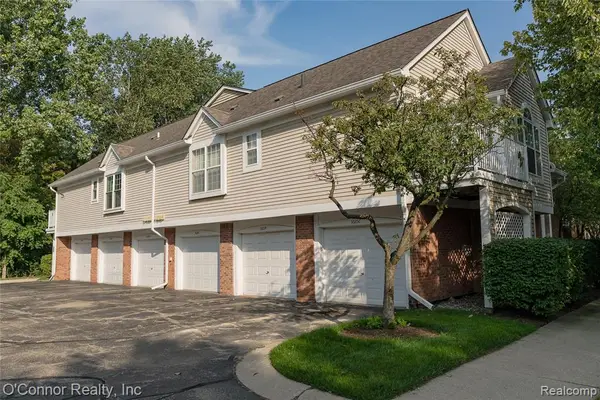 56242 Troon, Shelby Twp, MI 48316