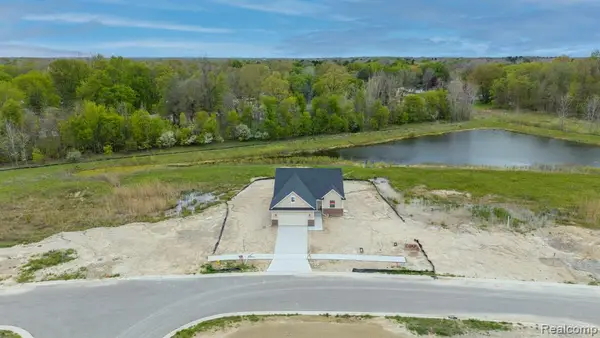 2279 Baltimore, Davison, MI 48423