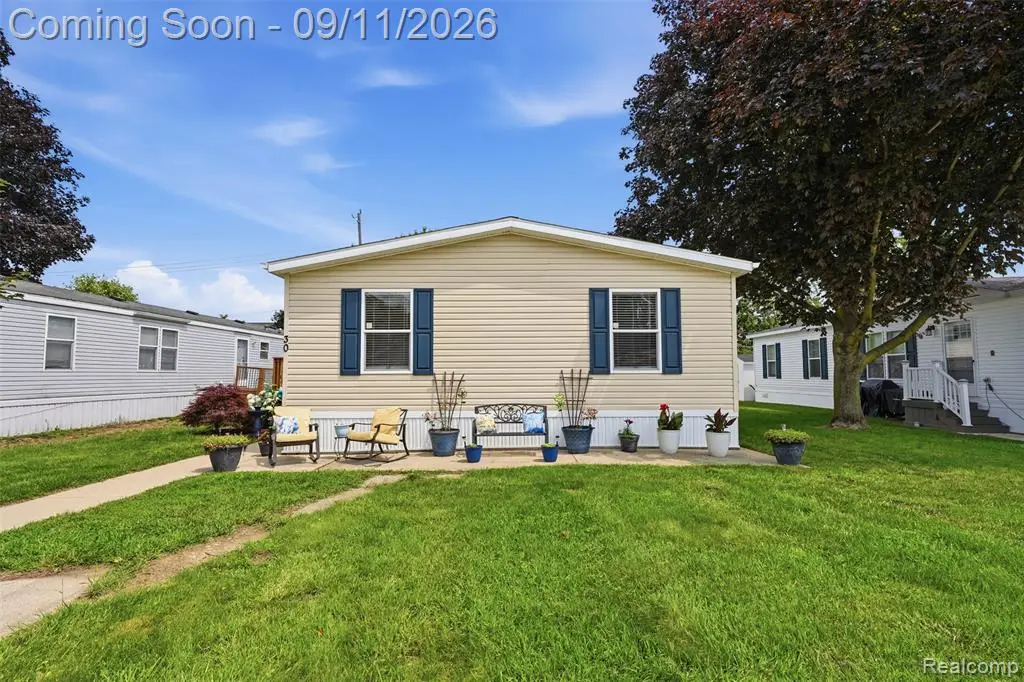 30 Carmell, Belleville, MI 48111 - #1