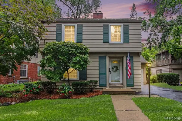 7 Abington, Dearborn, MI 48120