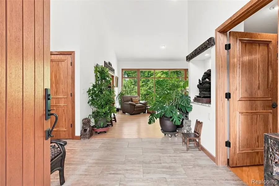 305 Wilshire, Bloomfield Hills, MI 48302 - #3