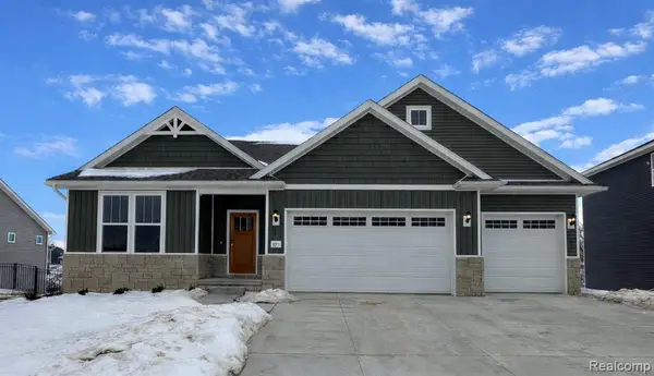 MOH 95 Gambrel, Howell, MI 