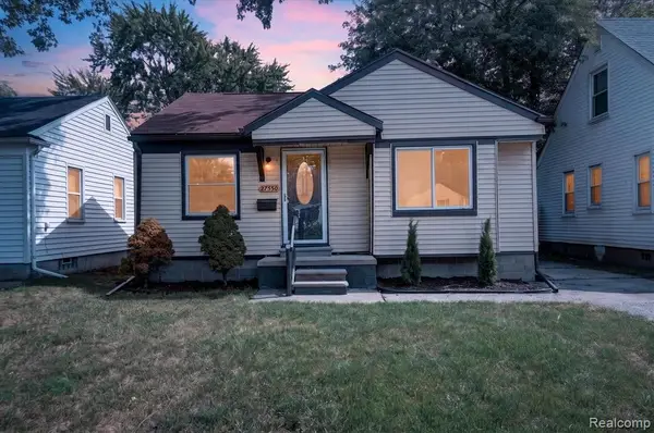 27550 Kaufman, Roseville, MI 48066