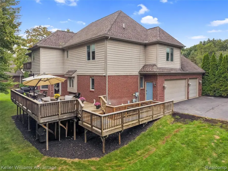 2459 Overbrook, Highland, MI 48357 - #3