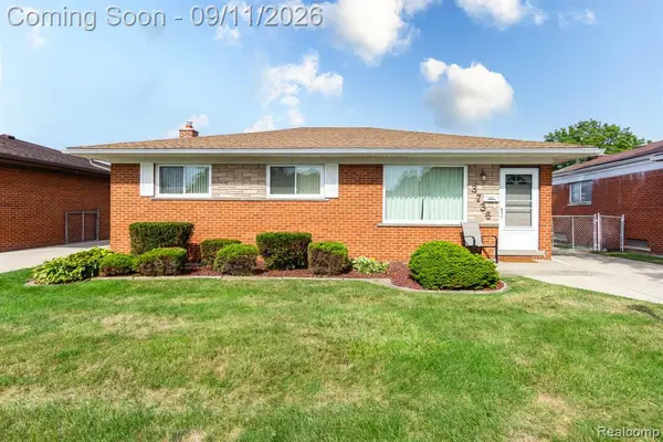 3736 Harlow, Allen Park, MI 48101