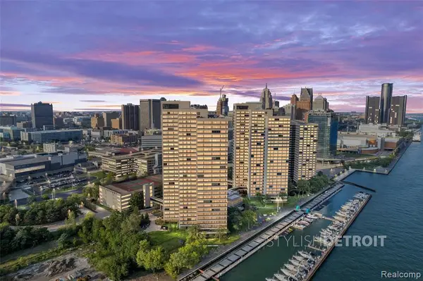 1001 W Jefferson #11B, Detroit, MI 48226