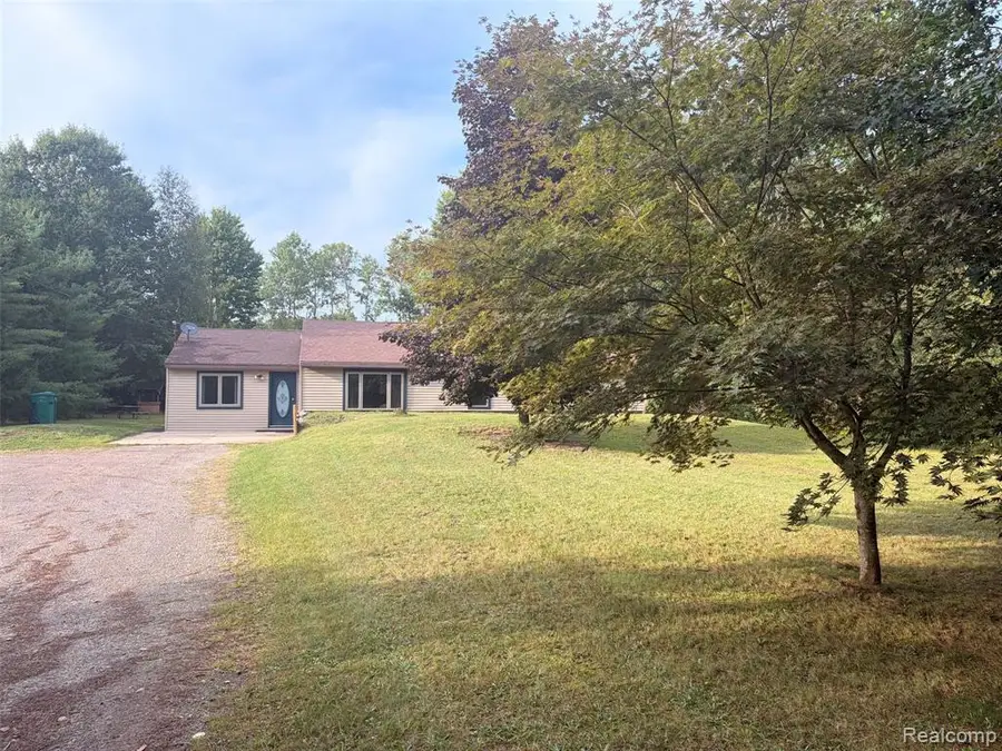 1452 W Isabella, Midland, MI 48640 - #2
