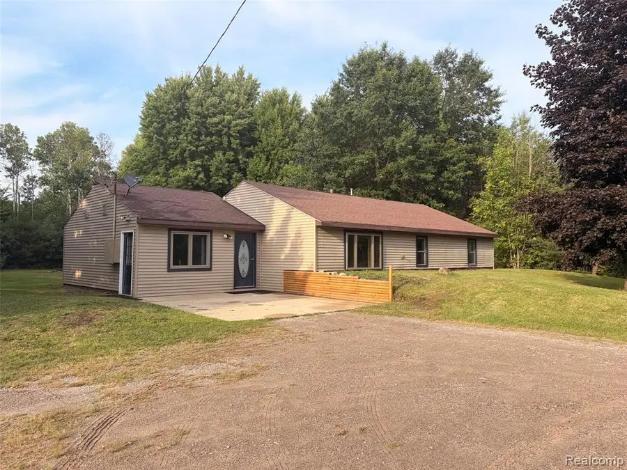 1452 W Isabella, Midland, MI 48640 - #3