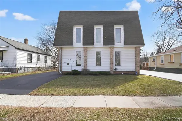 175 2nd, Belleville, MI 48111