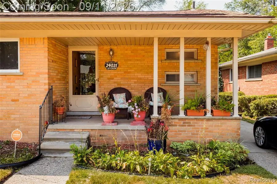 24031 Seneca, Oak Park, MI 48237 - #2