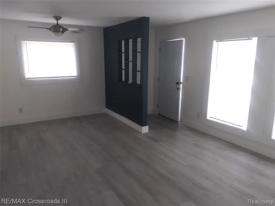 672 Nash, Ypsilanti, MI 48198 - #2