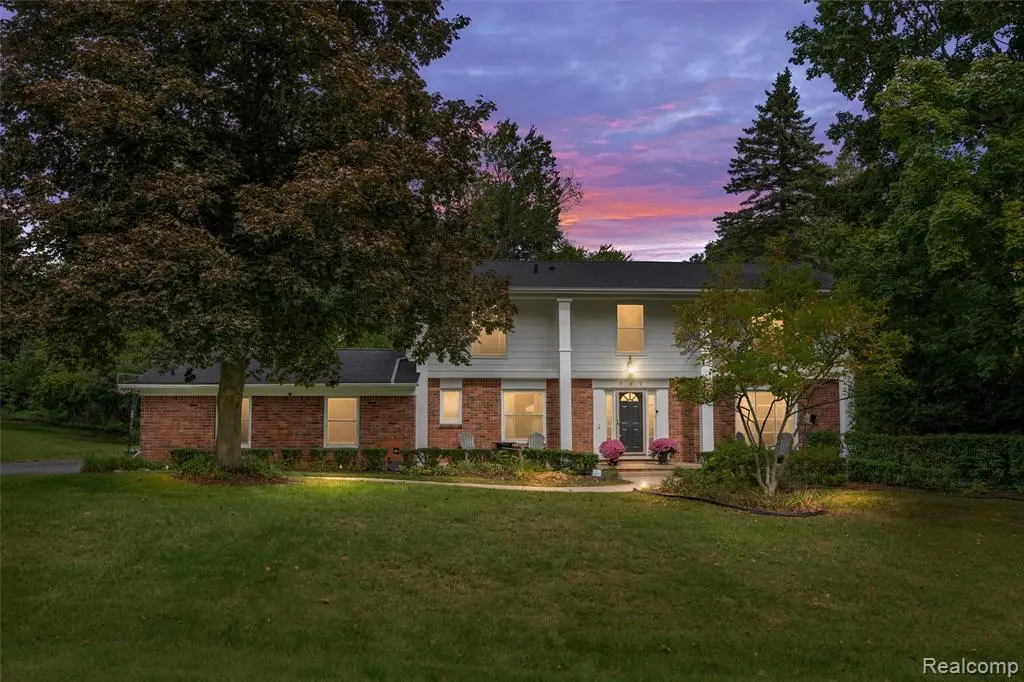 757 Foxhall, Bloomfield Hills, MI 48304 - #1