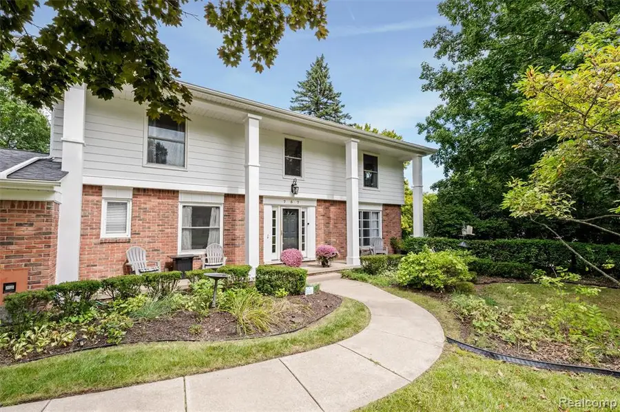 757 Foxhall, Bloomfield Hills, MI 48304 - #2