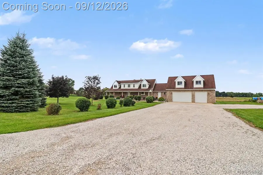 8583 Crofoot, Fowlerville, MI 48836 - #2