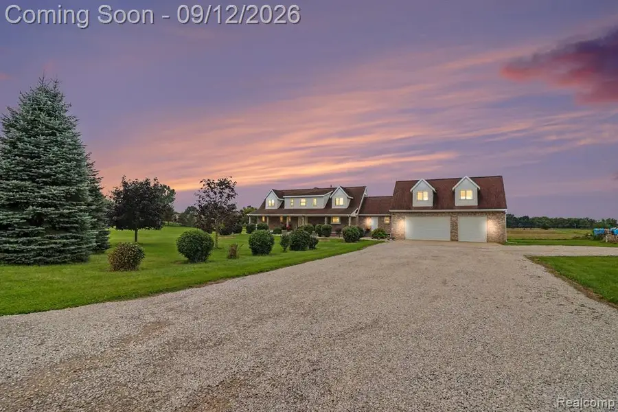 8583 Crofoot, Fowlerville, MI 48836 - #3