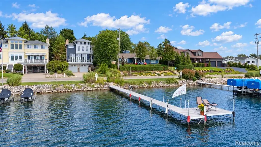2288 N Long Lake, Fenton, MI  - #1