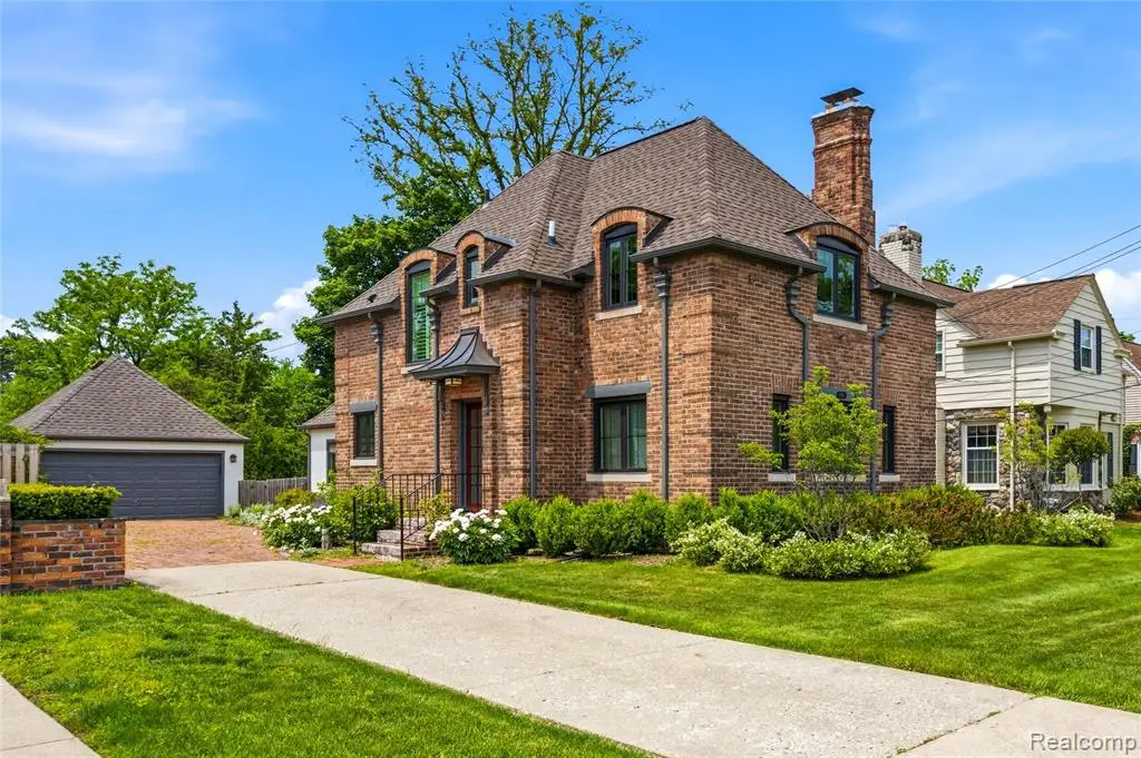 250 Pleasant, Birmingham, MI 48009 - #1