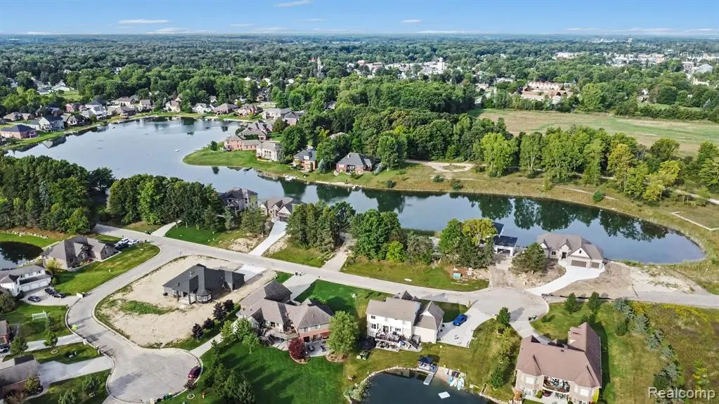 68579 Lake Angela Pointe, Richmond, MI 48062 - #1