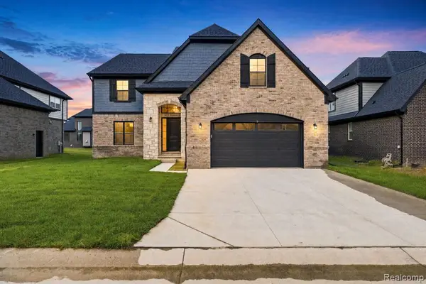 8683 Clare, Shelby Twp, MI 48315