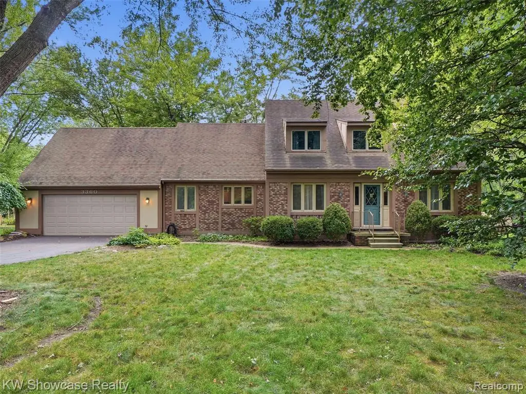 3360 Pleasant Valley, Brighton, MI 48114 - #1