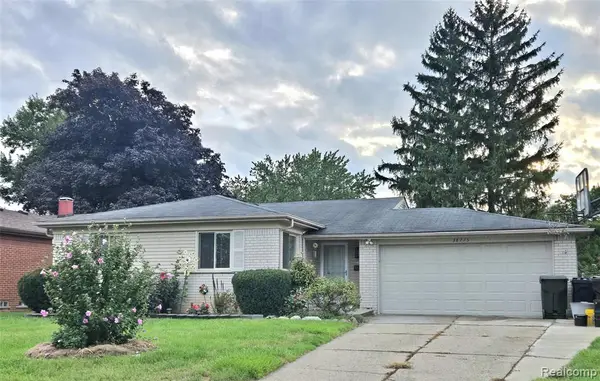 38775 Littlefield, Sterling Heights, MI 48312