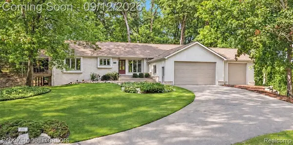 7210 Scenic Ridge, Clarkston, MI 48346