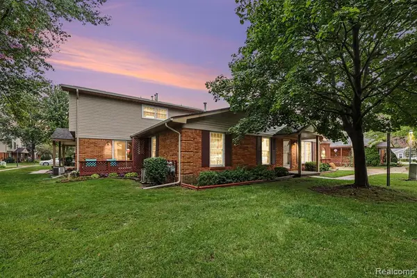 36831 Lakeview, Richmond, MI 48062