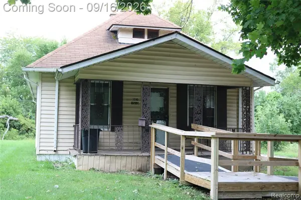 1510 Casimir, Saginaw, MI 48601