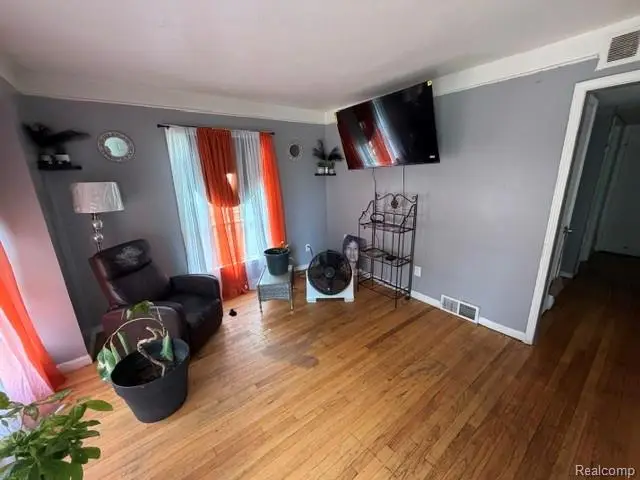 9230 Minock, Detroit, MI 48228 - #2