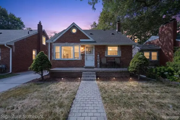 7348 Helen, Center Line, MI 48015