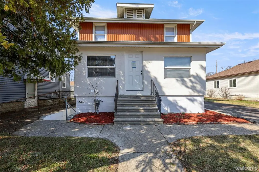 425 Vester, Ferndale, MI 48220 - #1