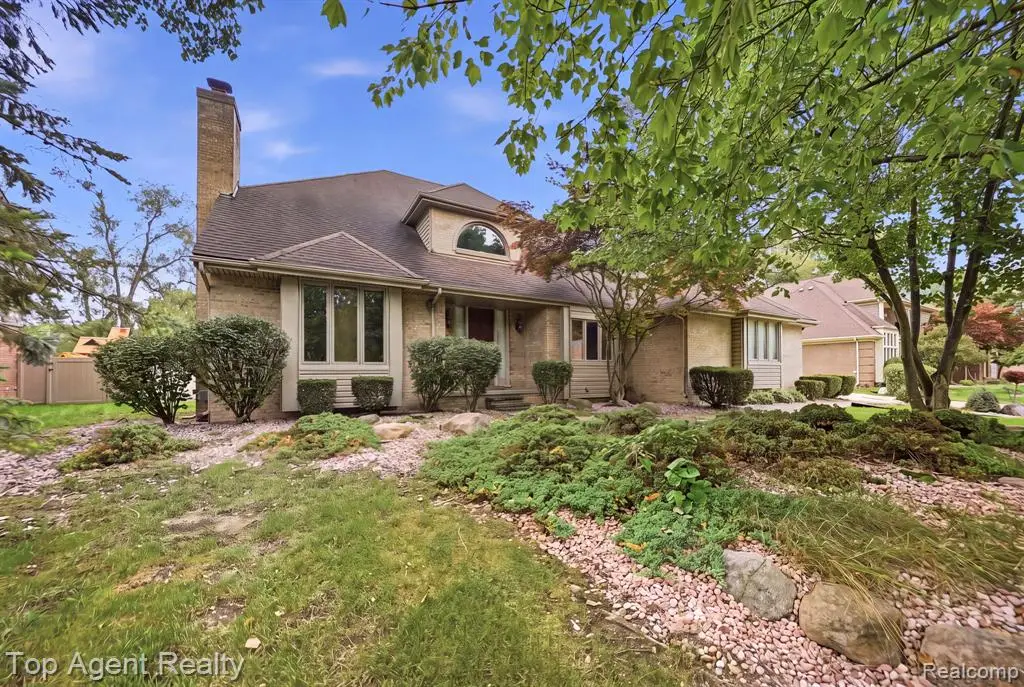 5045 Shady Creek, Troy, MI 48085 - #1