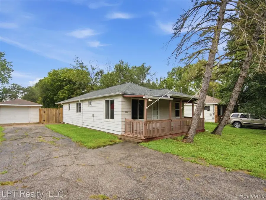 3385 N Genesee, Flint, MI 48506 - #3