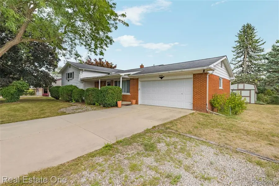 24750 Joseph, Novi, MI 48375 - #2