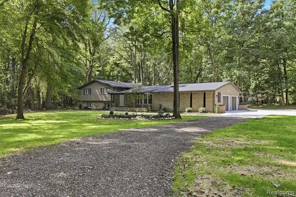 47993 9 Mile, Northville, MI 48167