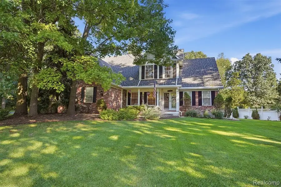 4909 Yax Pointe, Howell, MI 48843 - #2